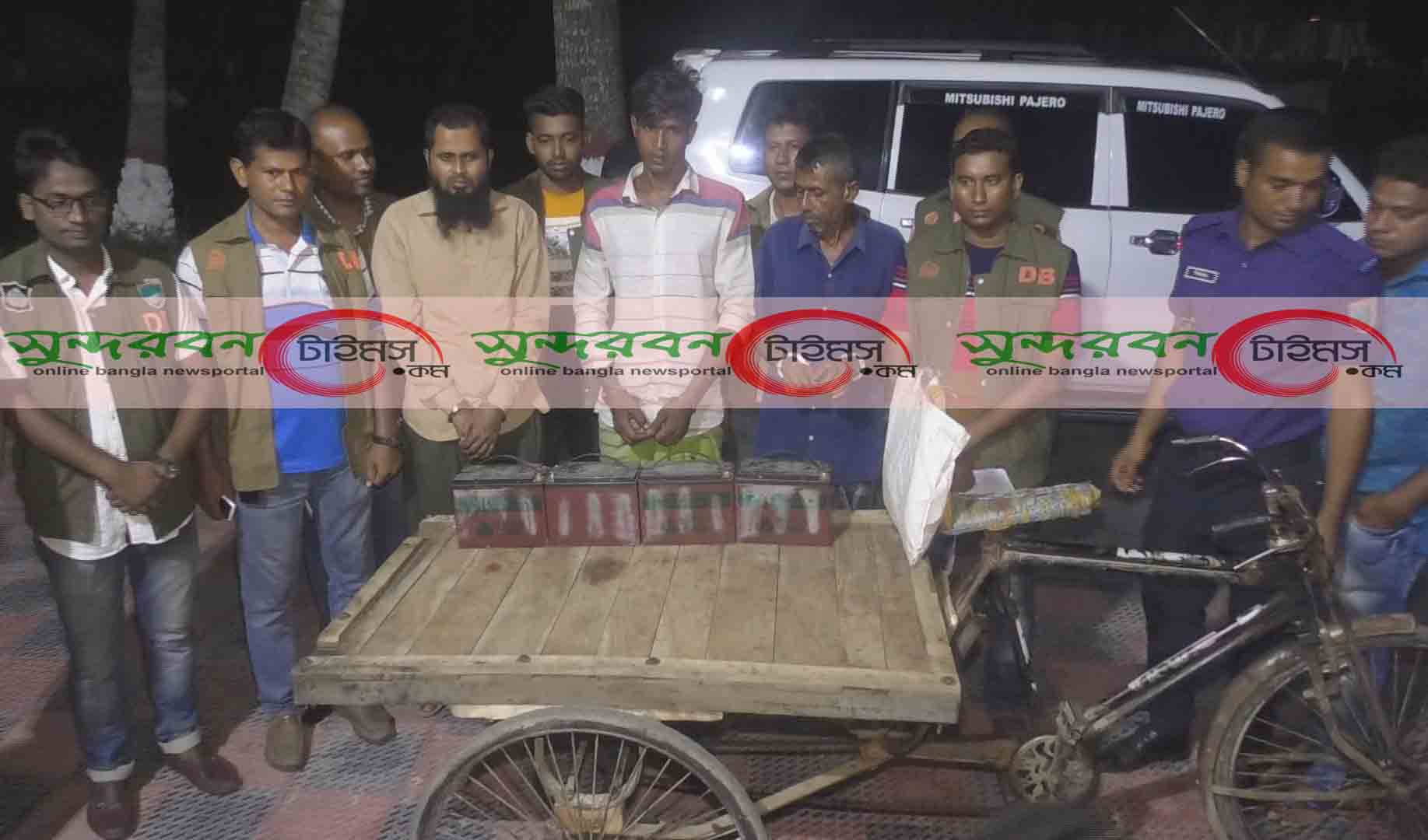 শিশু শাহীনের ভ্যানটি উদ্ধার: ৩ আসামী আটক