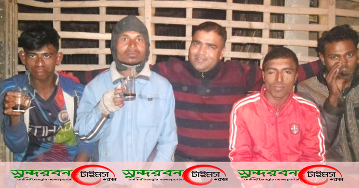 প্রতিবন্ধিদের নিয়ে চা চক্র করলেন জাতপুর পুলিশ ক্যাম্পের এএসআই জামিনুর ইসলাম