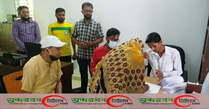 অবশেষে ক্রিকেটার সাকিবের কাঁকড়া হ্যাচারির শ্রমিকরা বেতন পেলেন