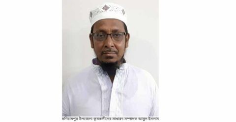রাজগঞ্জে লকডাউন পরিবারের খোঁজ নিলেন উপজেলা কৃষকলীগের সম্পাদক আবুল ইসলাম