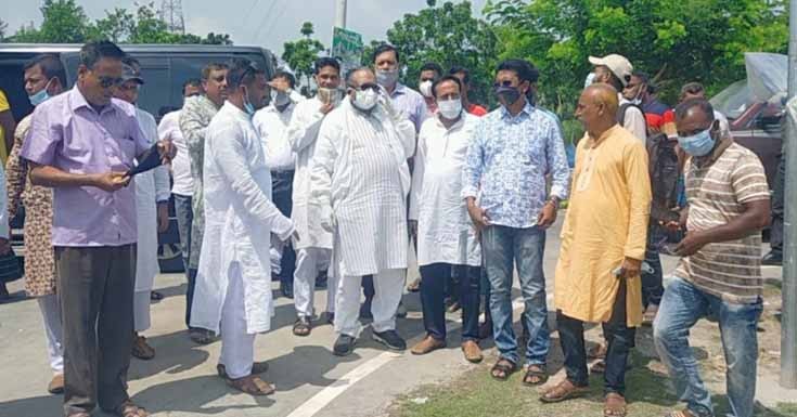 খুব শীঘ্রই স্থায়ী ও মজবুত বেড়ি বাঁধের নির্মাণ কাজ শুরু হবে: ডাঃ রুহুল হক এমপি