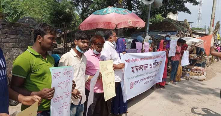 নারী ও শিশু নির্যাতন, ধর্ষণ প্রতিরোধে তালায় মানববন্ধন ও প্রতিবাদ সভা 