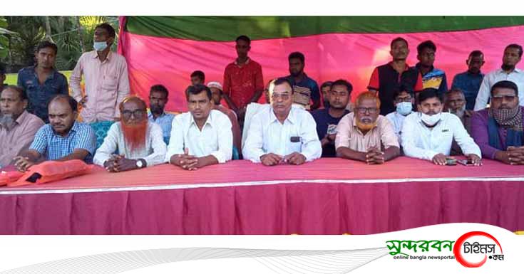 আশাশুনির কাদাকাটিতে গাদনদাড়ি টুর্ণামেন্টের তৃতীয় খেলায় দহাকুলা যুব সংঘের জয়