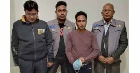 চুকনগরে সিআইডির অভিযানে ভূয়া পল্লী বিদ্যুৎ কর্মকর্তা গ্রেফতার