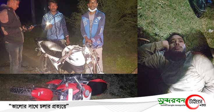 পাটকেলঘাটায় দুটি মোটর সাইকেলের মুখোমুখি সংঘর্ষ: আহত ৫