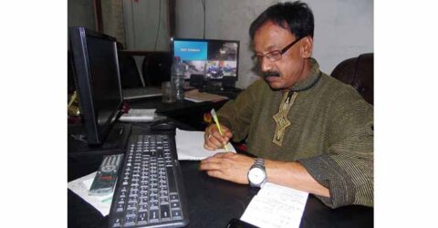দৈনিক নওয়াপাড়ার প্রকাশক ও সম্পাদক আসলাম হোসেনের ইহলোক ত্যাগ