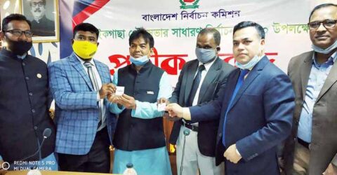 পাইকগাছা পৌরসভা নির্বাচনে প্রতীক বরাদ্দ, মেয়র ২ ও কাউন্সিলর পদে ৪৫ প্রার্থী