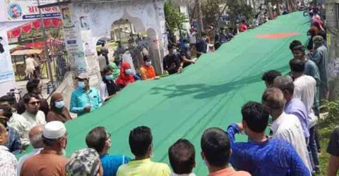 তালায় বঙ্গবন্ধুর জন্মশতবার্ষিকীতে পতাকা শোভাযাত্রা