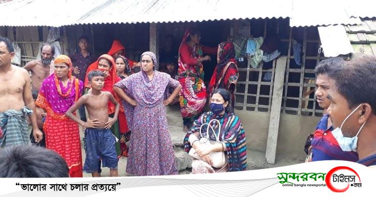 তালায় লকডাউনে বিয়ের আয়োজন করায় ছেলের পরিবার কে ৫ হাজার টাকা জরিমানা