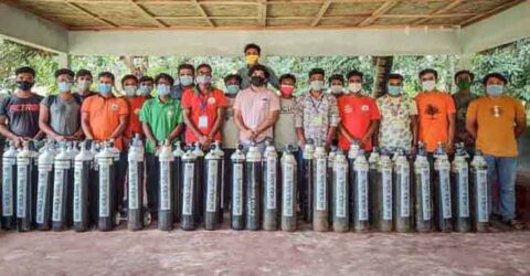 ফোন করলেই রোগীর বাড়িতে পৌঁছে যাচ্ছে অক্সিজেন সিলিন্ডারসহ অ্যাম্বুলেন্স