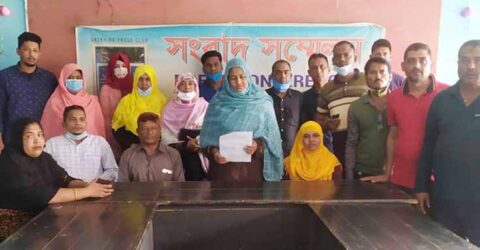 সাতক্ষীরায় মৃত্যু ঝুঁকির টাকা না দিয়ে তালবাহানা